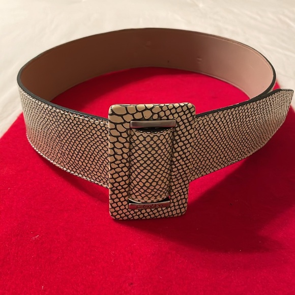 Vintage Calvin Klein Wide Genuine Leather Cobra Embossed Belt-L/XL - Picture 4 of 4